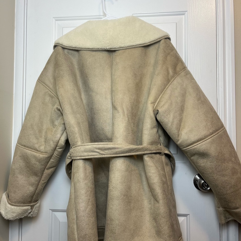 ⭐️ NWT Wild Fable Women's Shawl Collar Shearling Coat - Picture 5 of 7